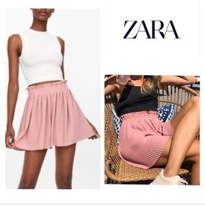 Zara Pleated Blush Pink Shorts. Size XS